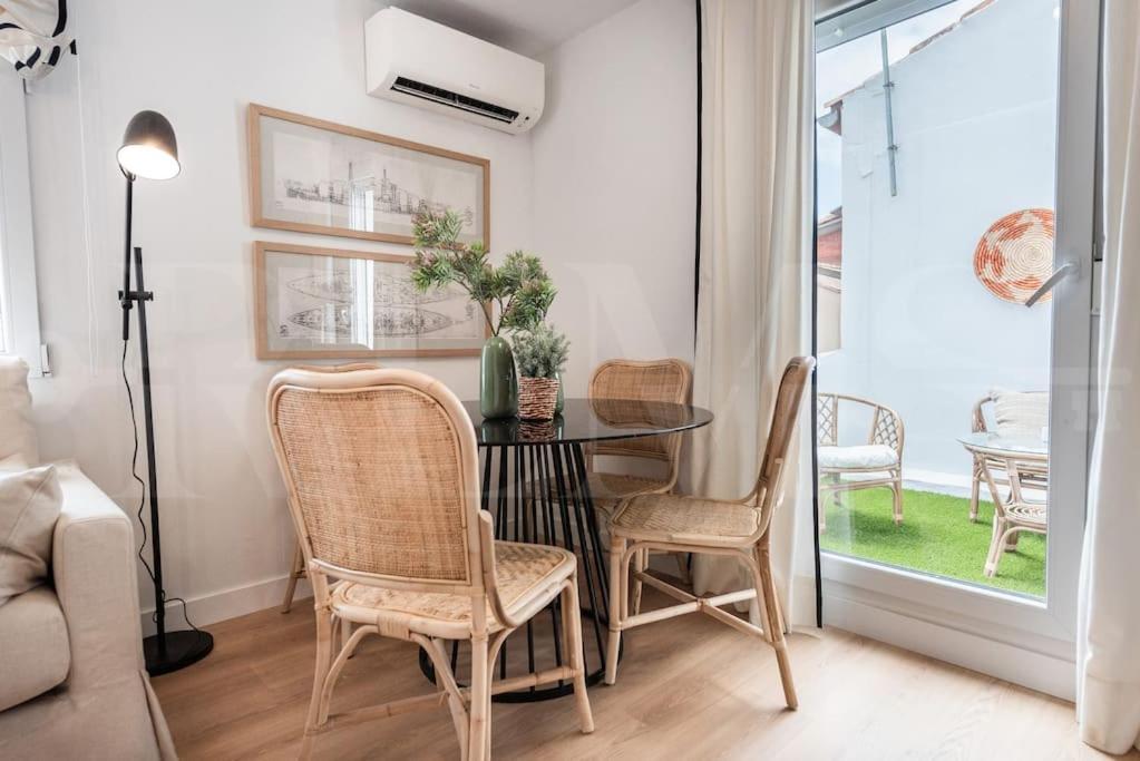 Apartment With Cathedral View & Terrace By Rems 马拉加 外观 照片